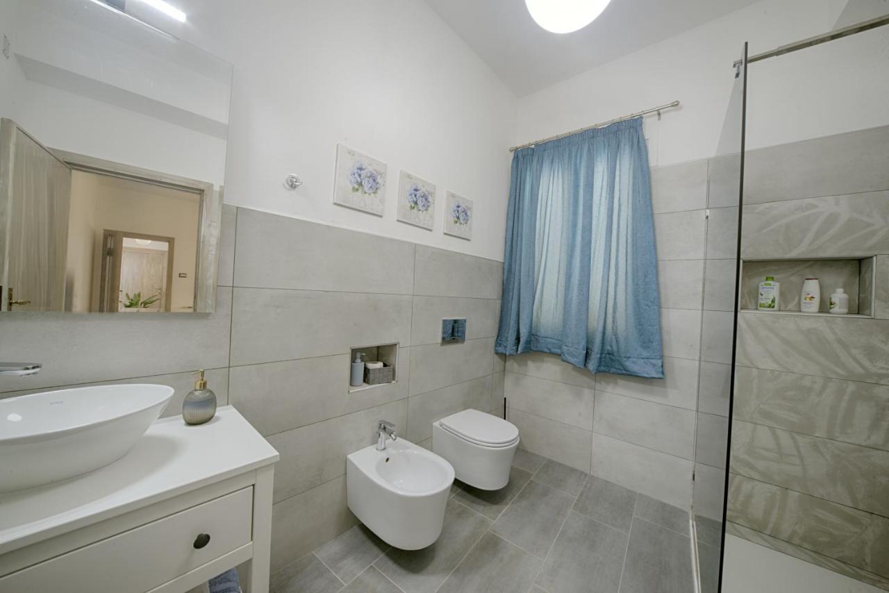 Cozy Guest House Downtown Olbia Luaran gambar